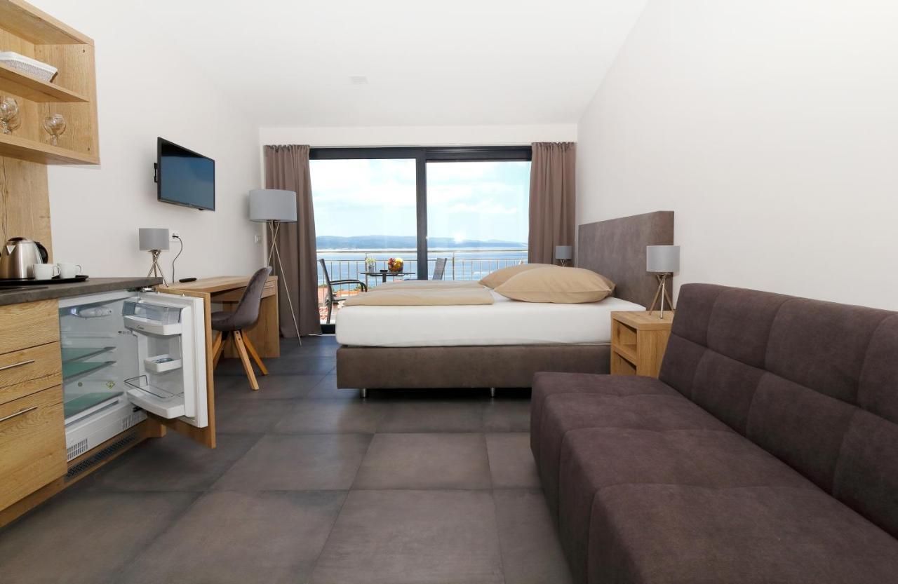 B&B Villa Kovac Baška Voda Eksteriør bilde