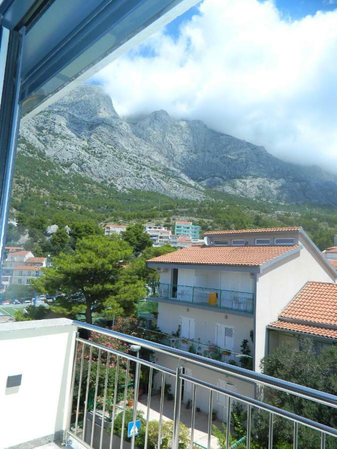 B&B Villa Kovac Baška Voda Eksteriør bilde