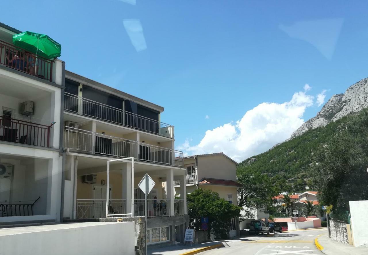 B&B Villa Kovac Baška Voda Eksteriør bilde