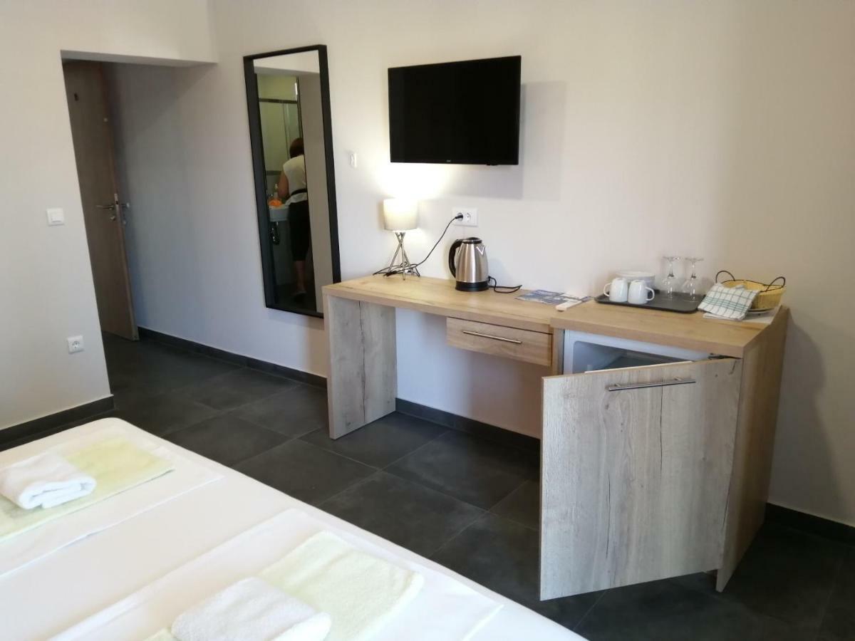 B&B Villa Kovac Baška Voda Eksteriør bilde